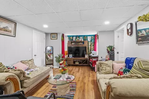 Living - 274 Harrison St, Fall River, MA 02723 photo 3 of 5
