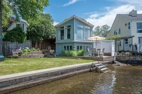 Exterior - 45 Point Pleasant Rd, Webster, MA 01570 photo 4 of 6