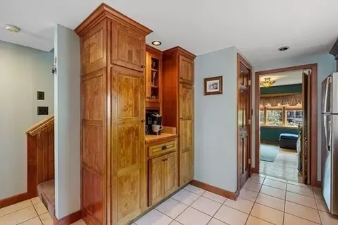 Entry Way - 45 Point Pleasant Rd, Webster, MA 01570 photo 1 of 5