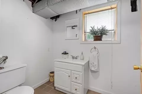 Bath - 45 Point Pleasant Rd, Webster, MA 01570 photo 2 of 3