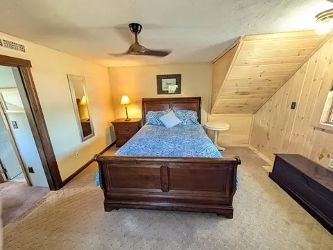 Bedroom - 45 Point Pleasant Rd, Webster, MA 01570 photo 3 of 3