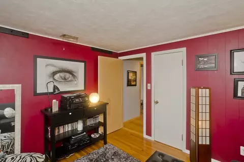 322 Holcomb Rd, Springfield, MA 01118 photo 19