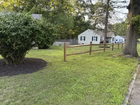 322 Holcomb Rd, Springfield, MA 01118 photo 21