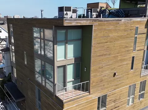 56 Penn St #4, Quincy, MA 02169