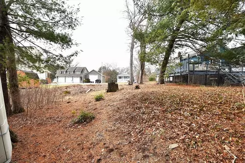 16 Black Point Rd, Webster, MA 01570 photo 3