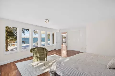 15 Seconsett Point Rd, Mashpee, MA 02649 photo 18