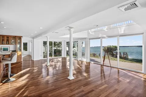 15 Seconsett Point Rd, Mashpee, MA 02649 photo 11