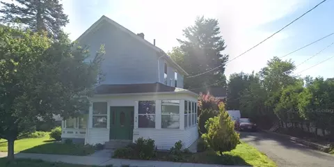 7 Washington St, Westfield, MA 01085