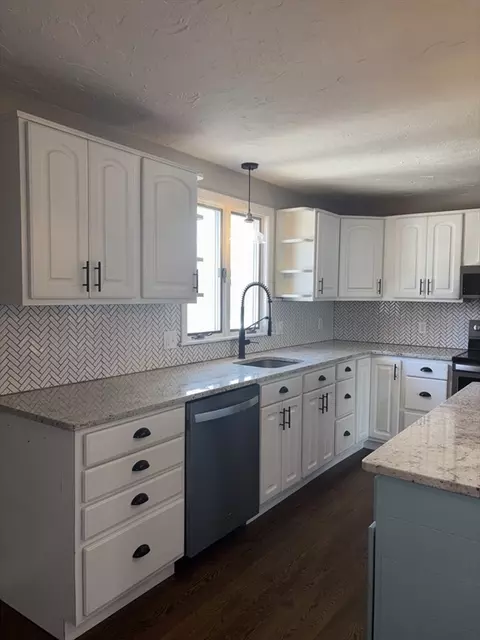 86 E Main St, Ayer, MA 01432 photo 9