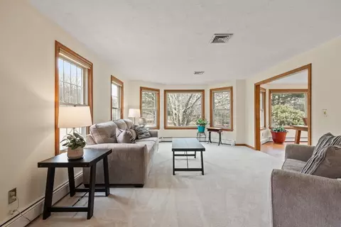 3 Daniels Rd, Mendon, MA 01756 photo 14