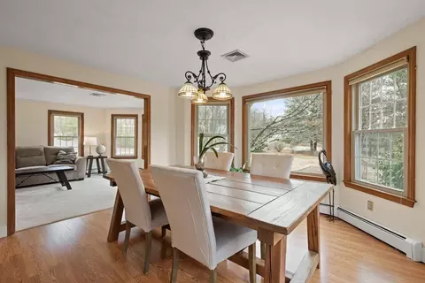 3 Daniels Rd, Mendon, MA 01756 photo 12