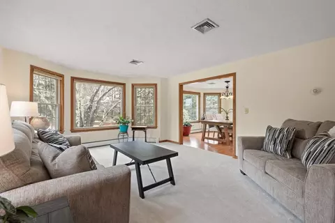 3 Daniels Rd, Mendon, MA 01756 photo 15
