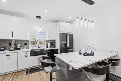 658 Third, Fall River, MA 02721 photo 2