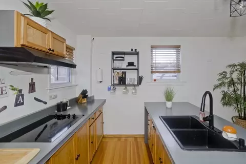 15 Florida St, Springfield, MA 01109 photo 11