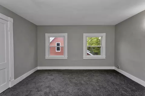 78 Whittier St, Springfield, MA 01108 photo 12