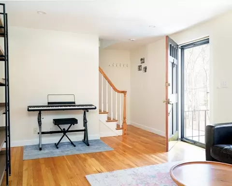 64 Longfellow Rd, Reading, MA 01867 photo 12