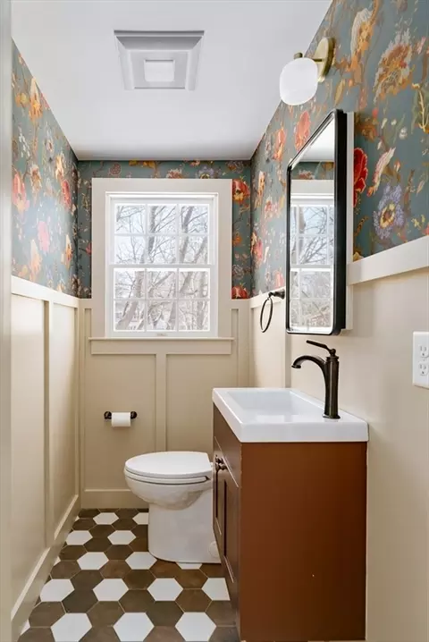 64 Longfellow Rd, Reading, MA 01867 photo 18