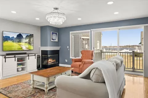 700 Shore Dr #9-901, Fall River, MA 02721 photo 10