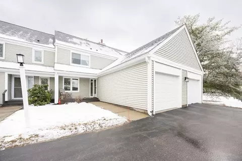 99 Stone Ridge Rd #99, Franklin, MA 02038