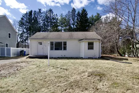 28 Old Lane Rd, Springfield, MA 01129