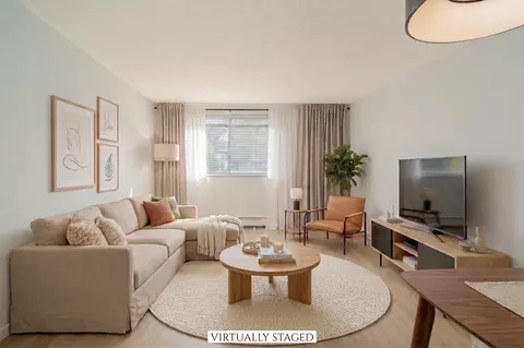 800 Governors Dr #17, Winthrop, MA 02152