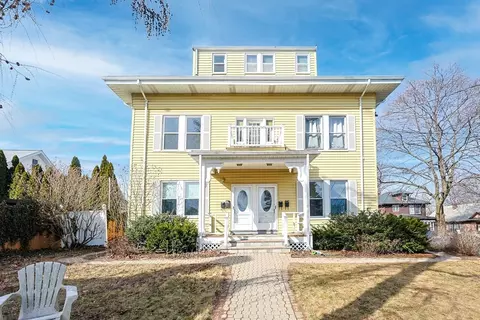 121 White St #121, Belmont, MA 02478
