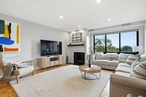2130 Massachusetts Ave #6D, Cambridge, MA 02140