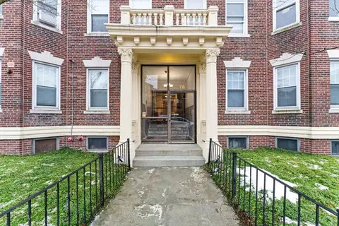 78 Glenville Ave #7, Allston, MA 02134