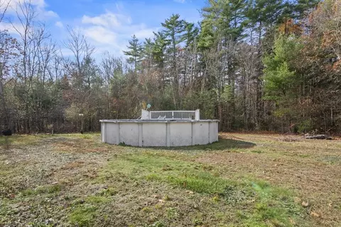 Exterior - 6 Ashley Rd, Rowley, MA 01969 photo 7 of 9