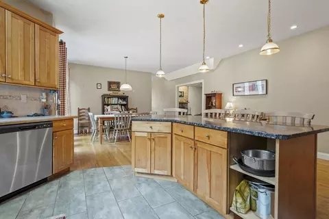 Kitchen - 6 Ashley Rd, Rowley, MA 01969 photo 3 of 5
