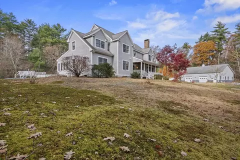 Exterior - 6 Ashley Rd, Rowley, MA 01969 photo 2 of 9