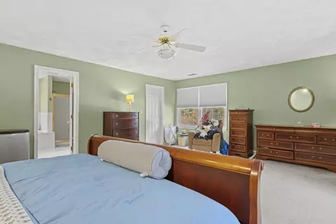 Bedroom - 6 Ashley Rd, Rowley, MA 01969 photo 2 of 5