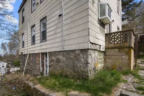 Exterior - 213 Weetamoe St, Fall River, MA 02720 photo 3 of 4