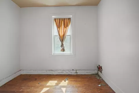 Bedroom - 213 Weetamoe St, Fall River, MA 02720 photo 6 of 6
