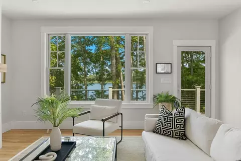 353 Simons Narrows Rd, Mashpee, MA 02649 photo 8