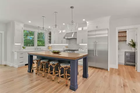 353 Simons Narrows Rd, Mashpee, MA 02649 photo 11