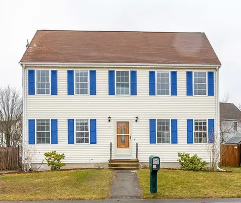 115 Forge River Pkwy, Raynham, MA 02767