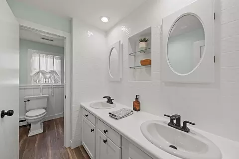 75 Whitehall Ln, Reading, MA 01867 photo 15