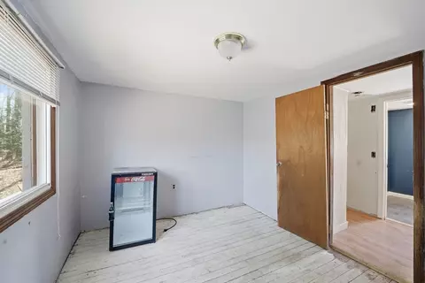 Bedroom - 5 Torrey St, Easthampton, MA 01027 photo 2 of 10