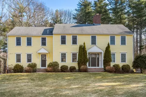 68 Longfellow Rd, Sudbury, MA 01776