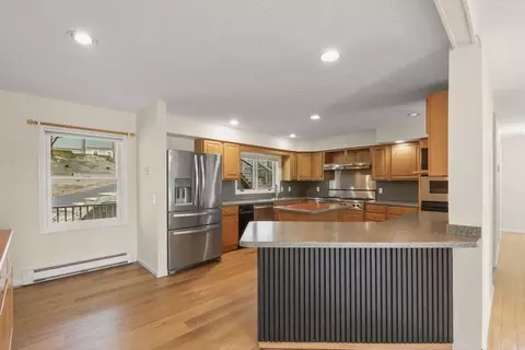 75 Edgewater Rd, Mashpee, MA 02649 photo 8