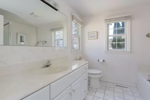 64 Falling Leaf Ln, Osterville, MA 02655 photo 20