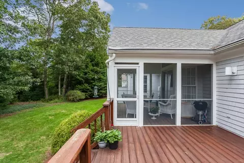 64 Falling Leaf Ln, Osterville, MA 02655 photo 13