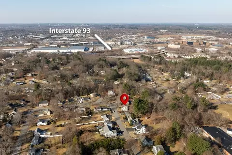 View/Area - 51 Winslow Rd, Reading, MA 01867 photo 3 of 4