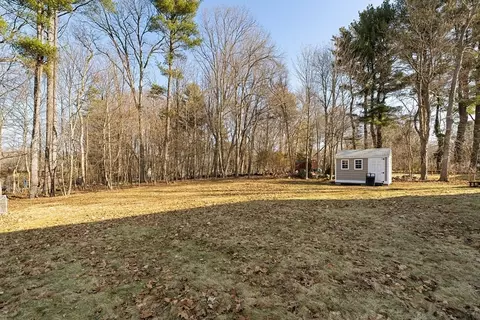 Exterior - 51 Winslow Rd, Reading, MA 01867 photo 5 of 6