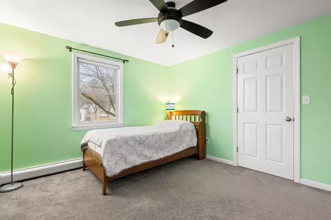 Bedroom - 51 Winslow Rd, Reading, MA 01867 photo 3 of 8