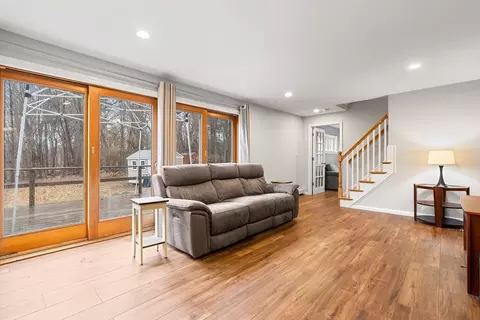 Living - 51 Winslow Rd, Reading, MA 01867 photo 1 of 3