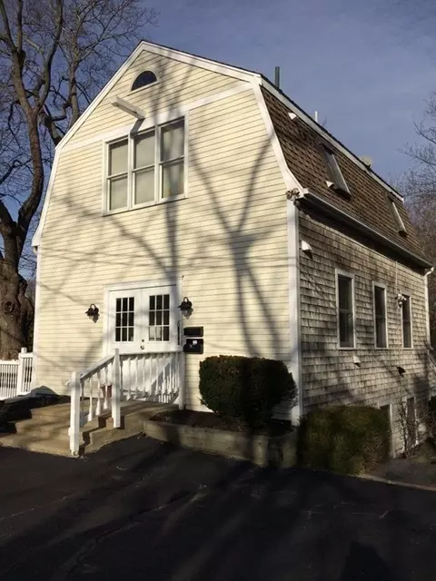 8 North St # -R, Plymouth, MA 02360