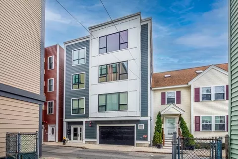 165-167 Bowen St #3, Boston, MA 02127