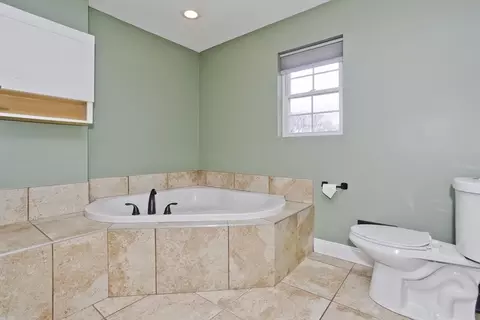 48 Mountain Ave, West Springfield, MA 01089 photo 28